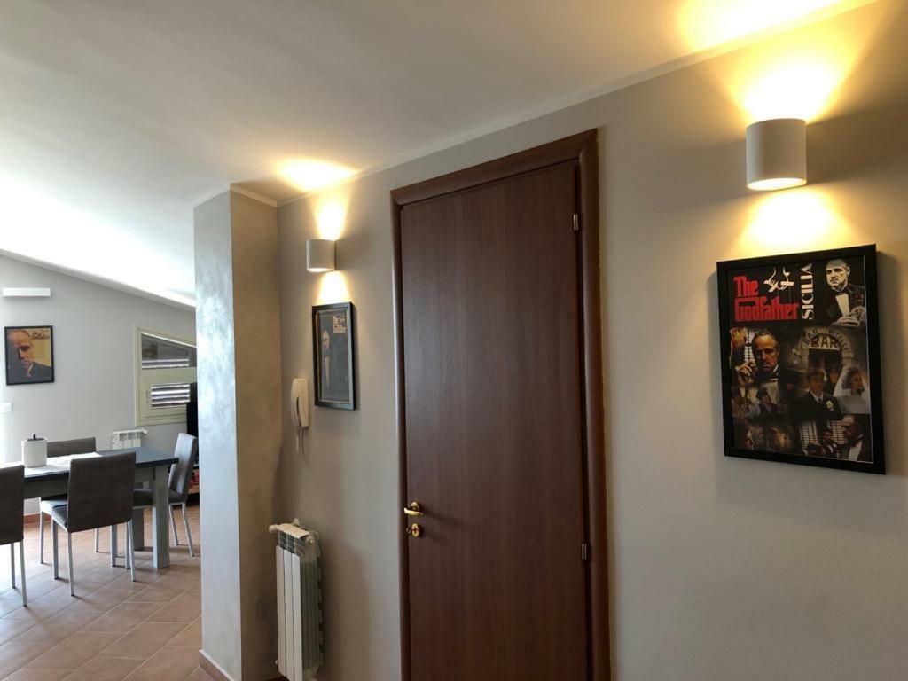The Godfather Apartment Ф'юмефреддо-ді-Сіцілія Екстер'єр фото